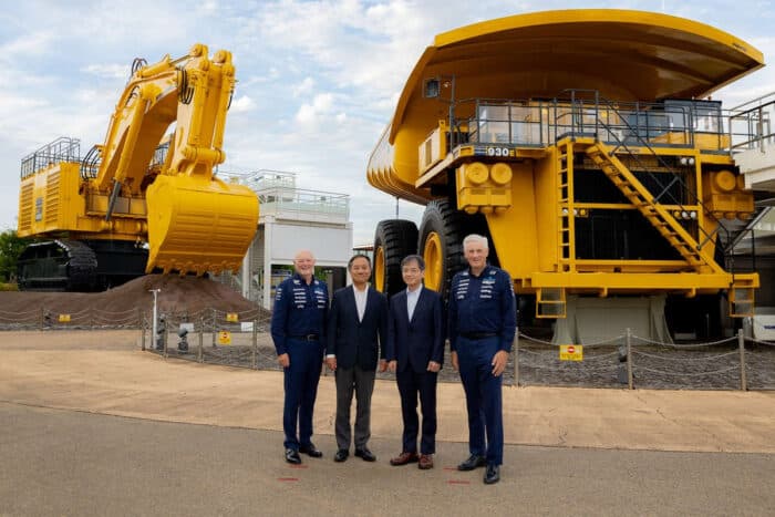 Komatsu, Atlassian Williams F1 Team Renew Partnership